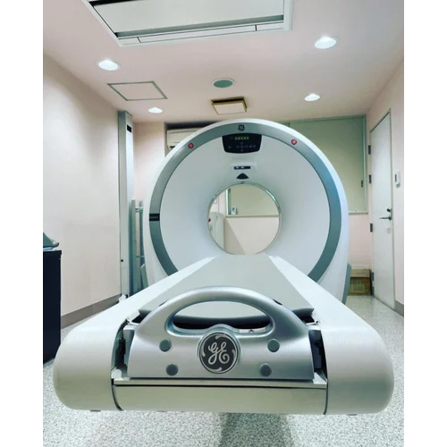 32 Slices CT Scan Machine