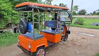 6 Seater Battery Operated E Rickshaw