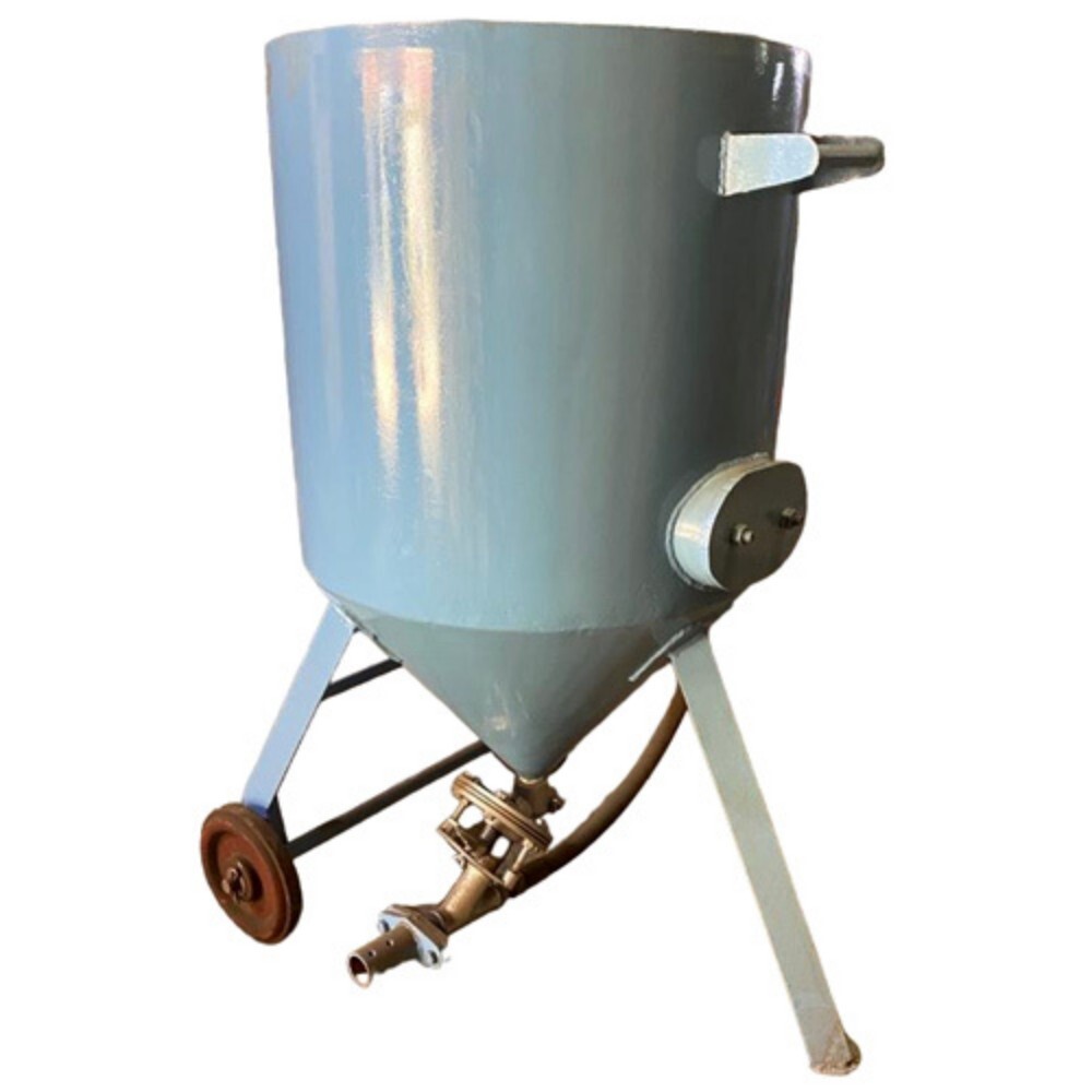 Industrial Sand Blasting Hopper - Color: Paint Coated