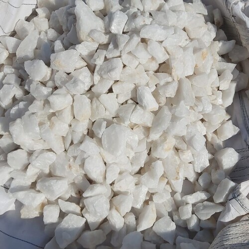 Natural White Quartz Lumps for Semiconductors