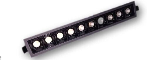 linear 10 eye spot light