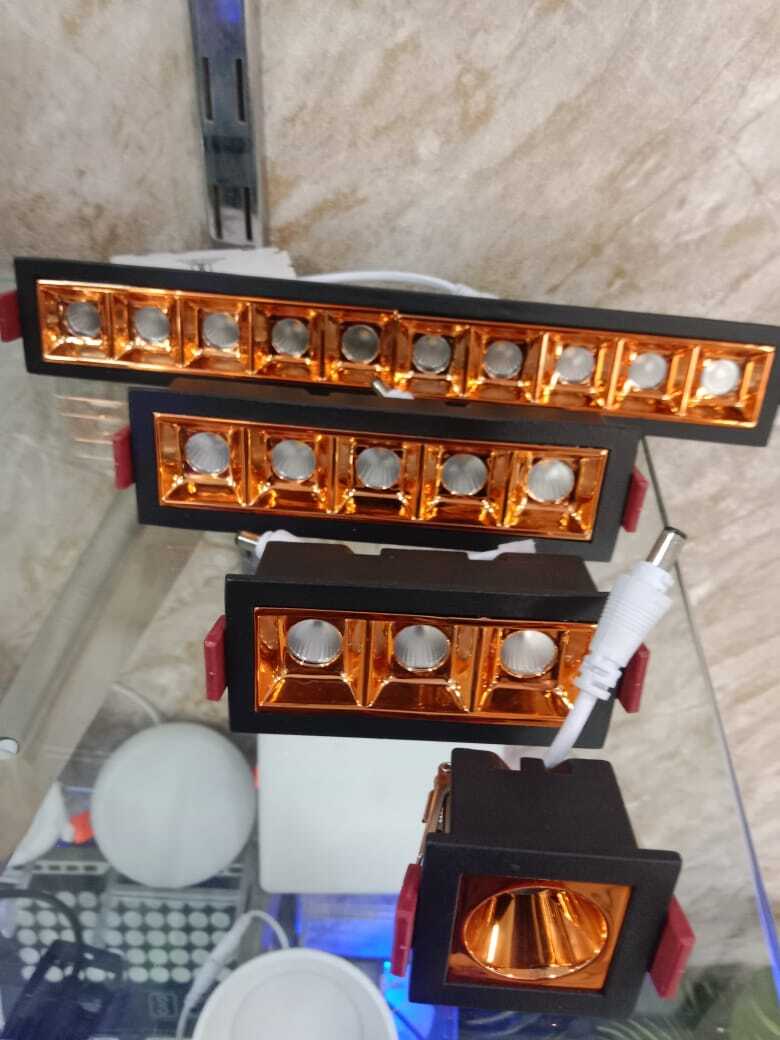 linear 10 eye spot light
