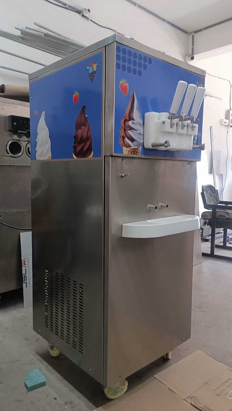 Twin Flavor Softy Ice Cream Machine