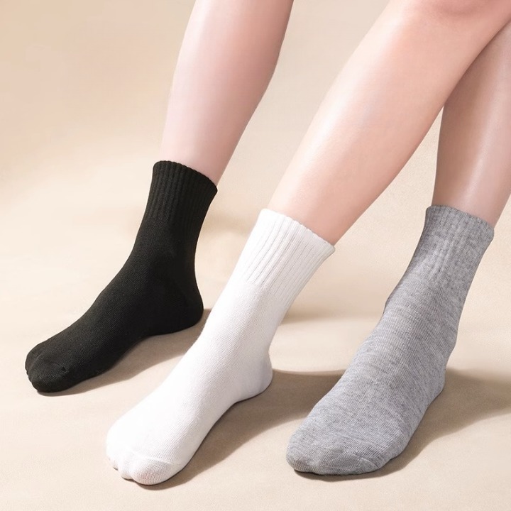 Leg Socks Disposable - 100% Non-woven Fabric, One Size Fits Most, Fluorescent Color | Comfortable, Stretchable, Hygienic, Elastic Cuff