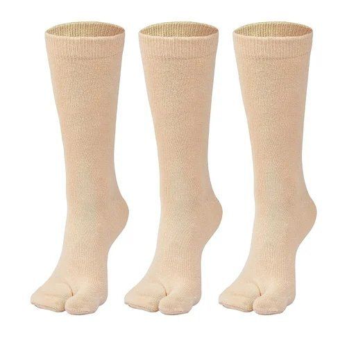 Ladies Skin Colored Nylon Socks