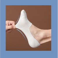 Anti-slip Socks - Cotton-polyester Blend, Available In S, M, L, Xl | Non-slip Silicone Grips, Breathable Comfort, Perfect For Yoga And Everyday Use