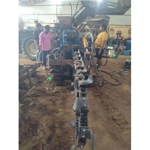 Trencher Digger Machine