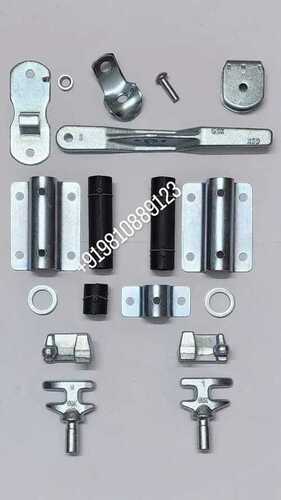 Container Lock Fitting For Small Container