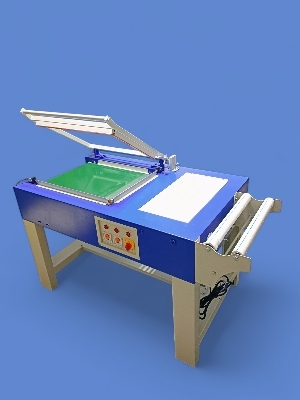 L Sealer - Heat Sealing, Semi-Automatic Operation, 220V Power, Compact Design, Adjustable Sealing Length, Approx. 40 Kg, Grey & White Color