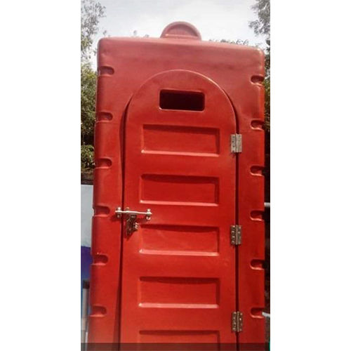 Red Mobile Toilet Roto Moulding Machine