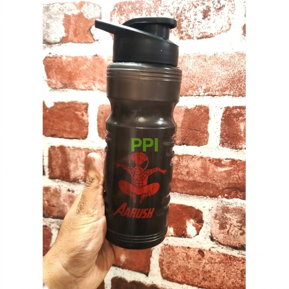 750ml Sipper And Sports Bottle - Durable Plastic, Round Shape, Black | Sipper Lid Style, Ideal for Beverages, Easy to Hold