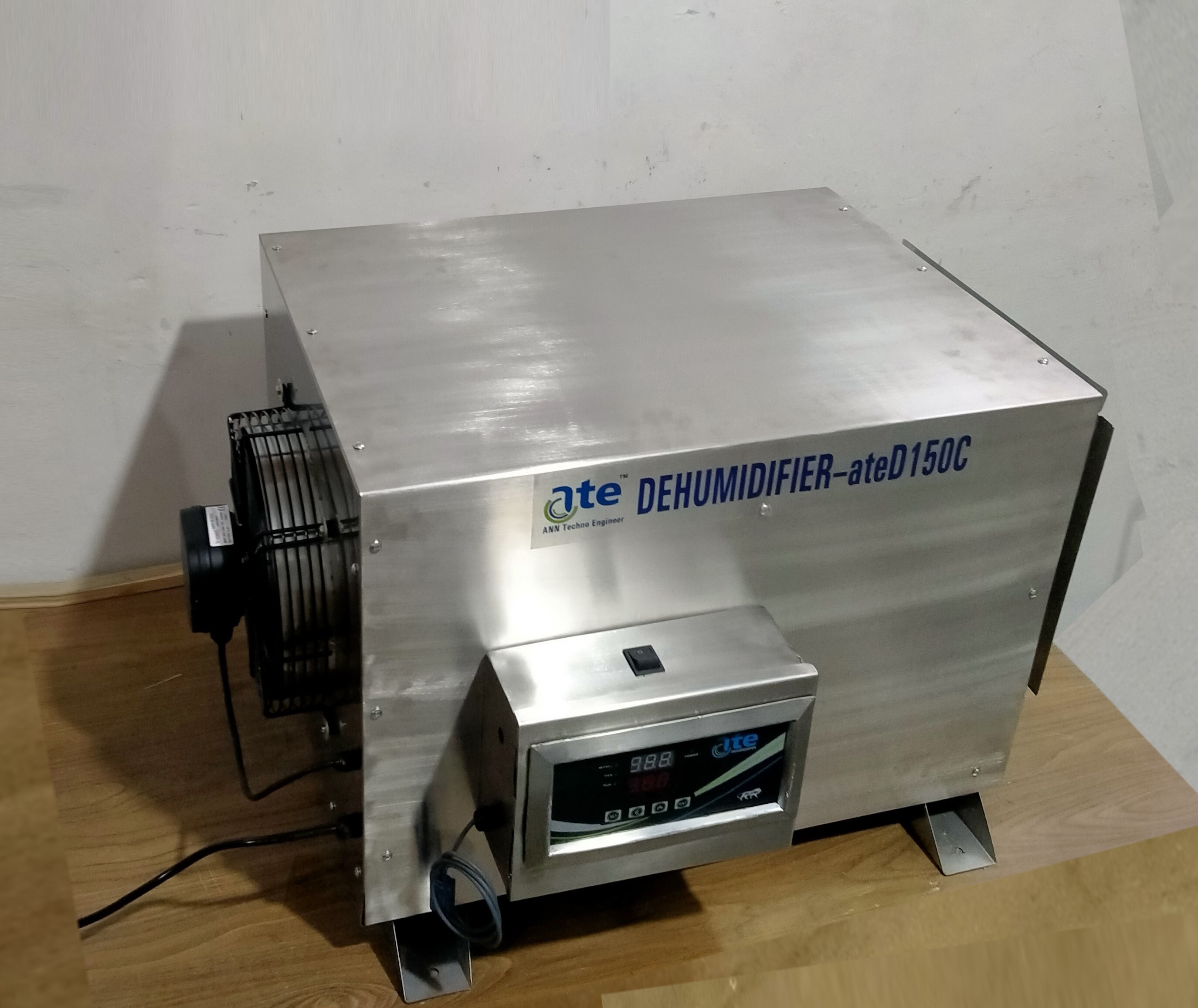 Celling Wall and Duct Mounted Dehumidifier ateD1500C 150 L-Day