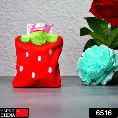 TRAWBERRY SMALL HOT WATER BAG WITH COVER