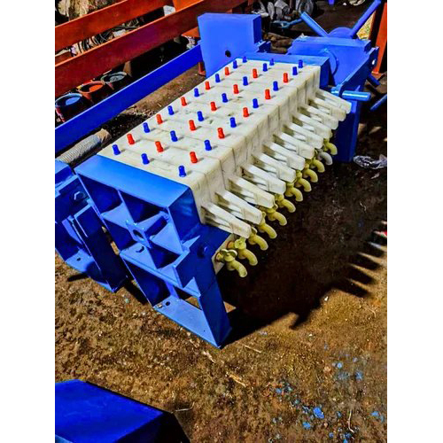 Precisiy Engineered Manually Operated Filter Press