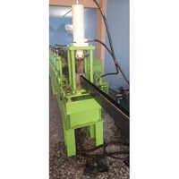 Rolling Shutter Guide Machine