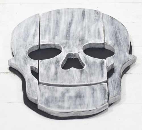 11 Inch Wooden Halloween Items