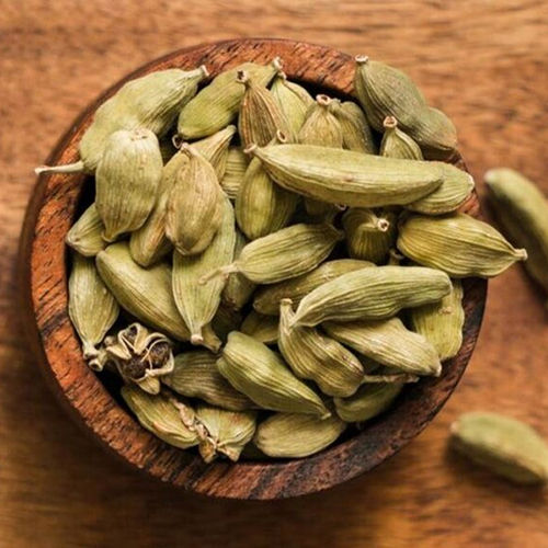 Green Cardamom - First Class Grade, Raw Processing, Whole Pieces - Ideal for Room Temperature Storage