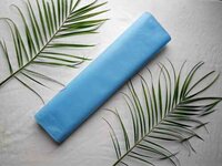 Non Woven Fabric For Saloon Apron - Polypropylene, 63" Dimensions, Peacock Blue Color, Spun Bonded Structure, Smooth Texture, Suitable For All Seasons