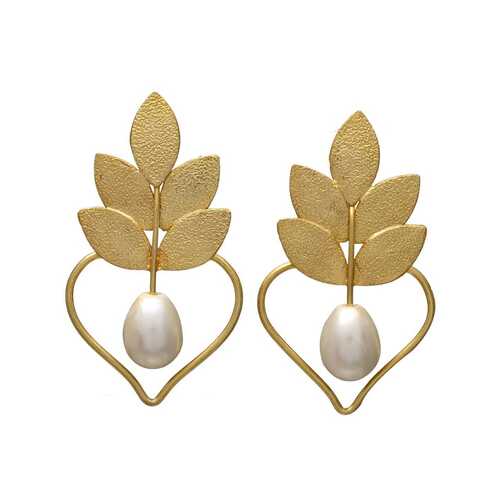 Woman Leaf and pearl drop earring