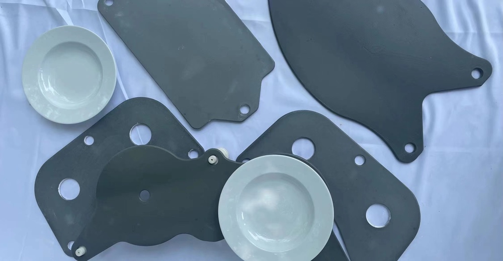 Kiln Furniture Nitride Bonded Silicon Carbide Fish Crank Setter for Tableware