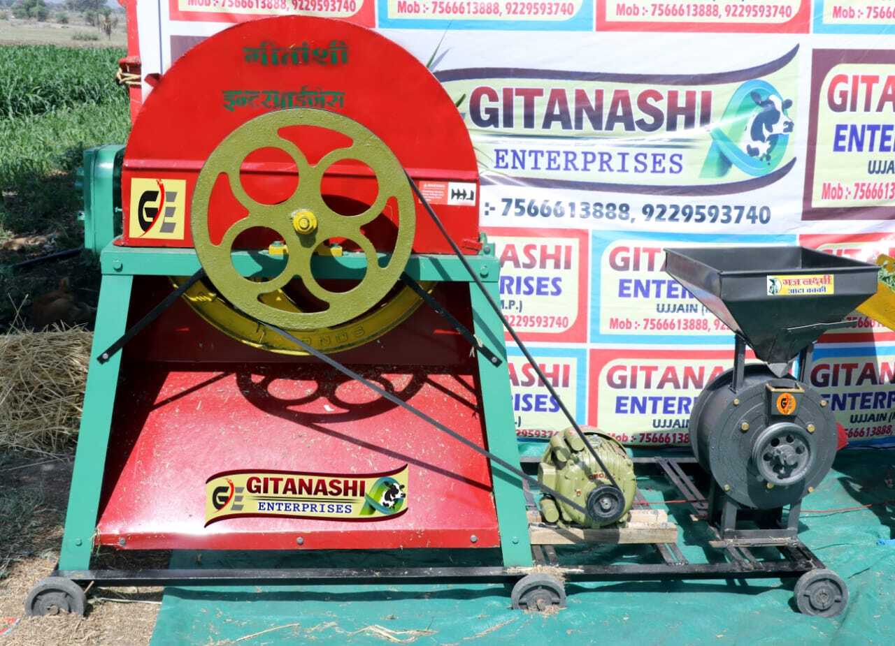 Gitanshi Ms Body Reverse Forward Gear Model With Atta Chakki