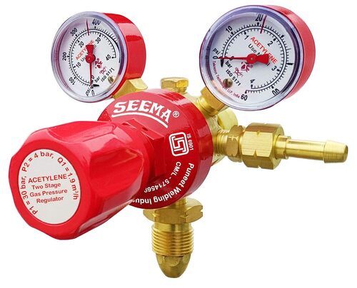 CARBON DIOXIDE DOUBLE GUAGE   REGULATOR