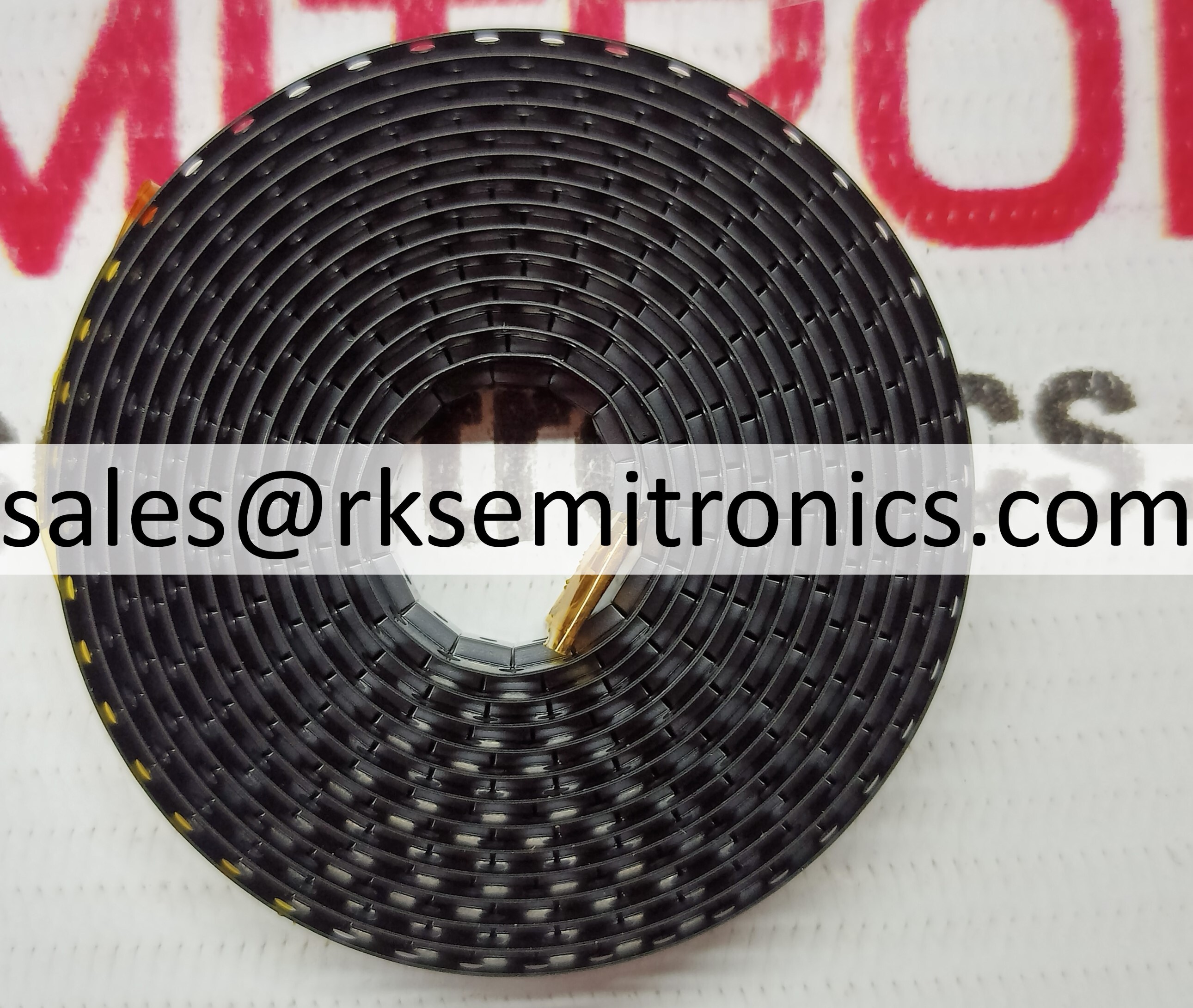 MAX16126TCA+T IC