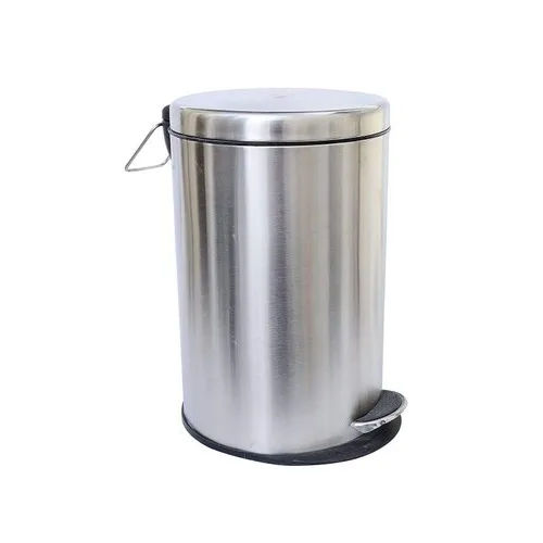 Ss Paddle Dustbin - Capacity: 8 Ltr