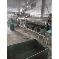 Stainless Steel Mushroom Blanching Machine - 200 Kg/hr Capacity | Industrial Use, Silver Finish