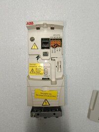 ABB ACS355-03U-02A4-4 3 Phasen 400480 V 2,4 A 0,75 kW 1 PS