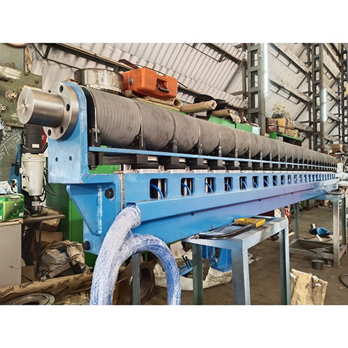 Semi-Automatic Air Bellow Operated Multi Segmented Bow Roll Machine