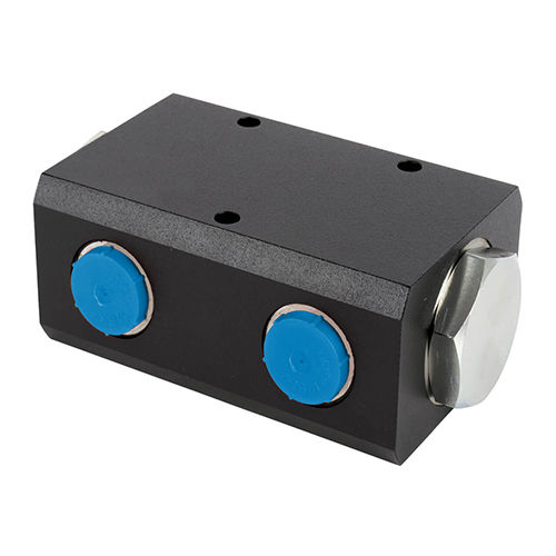 Black Fdc140 High-Flow Divider Combiner