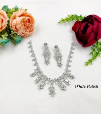 Fashionable American Diamond Necklace Set