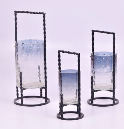 Set of 3 Glass Lantern