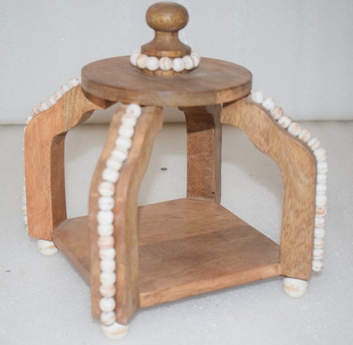 Wooden 4 Legs Beads Pedestal Lantern