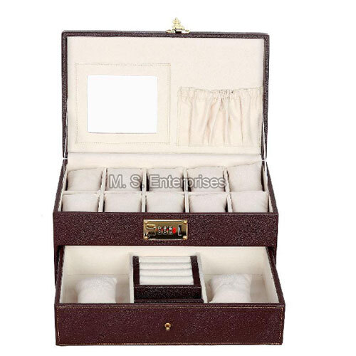20WCH06BFLBR Leather Customized Box