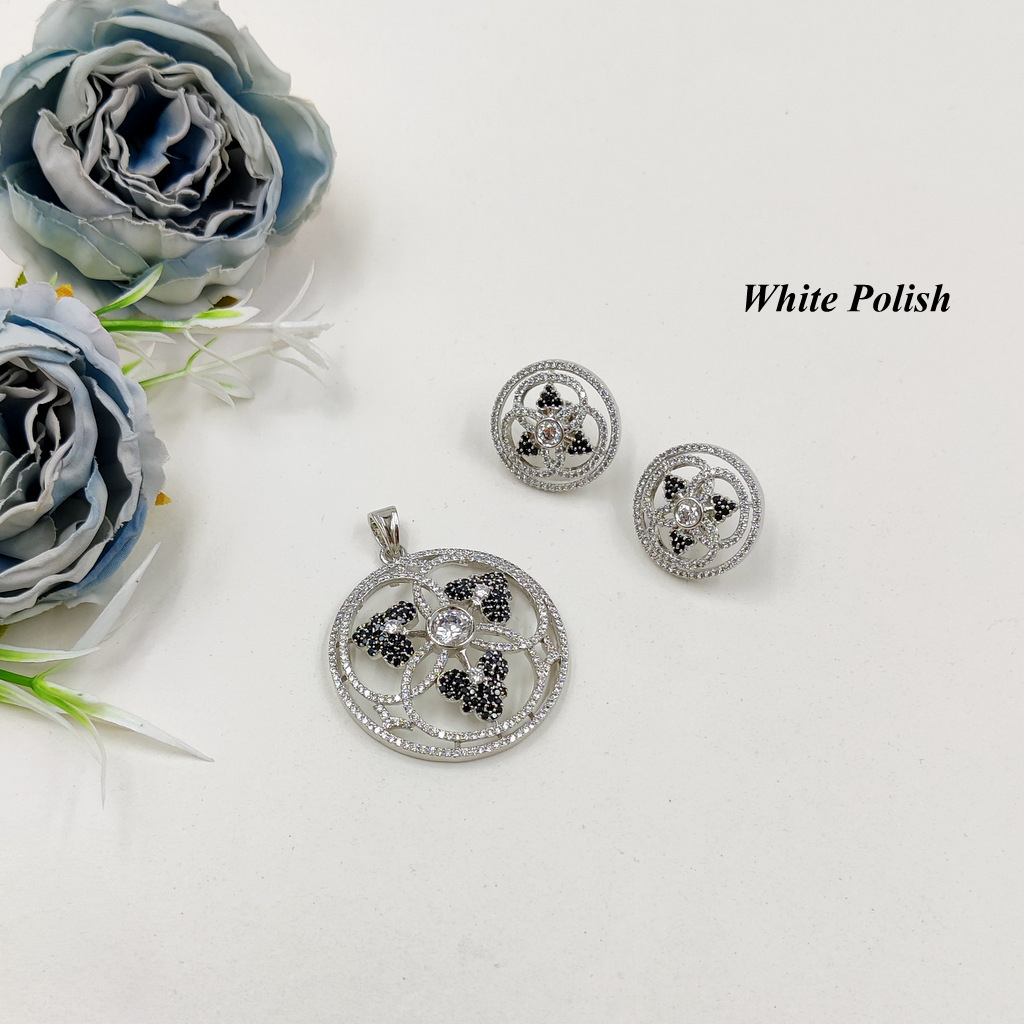 Elegant American Diamond Locket Set