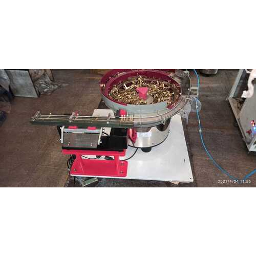 ELECTRICAL TERMINAL VIBRATORY BOWL FEEDER