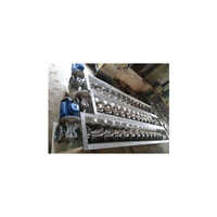 Stainless Steel Screw Conveyor - Semi Automatic, 1000 Kg Capacity | Silver Color, Standard Size, 220-440 Volt Voltage, 1 Year Warranty