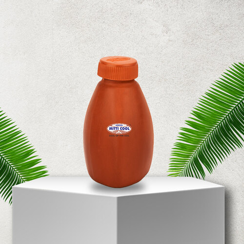 Clay Triangle Bottle Plain 300 ML