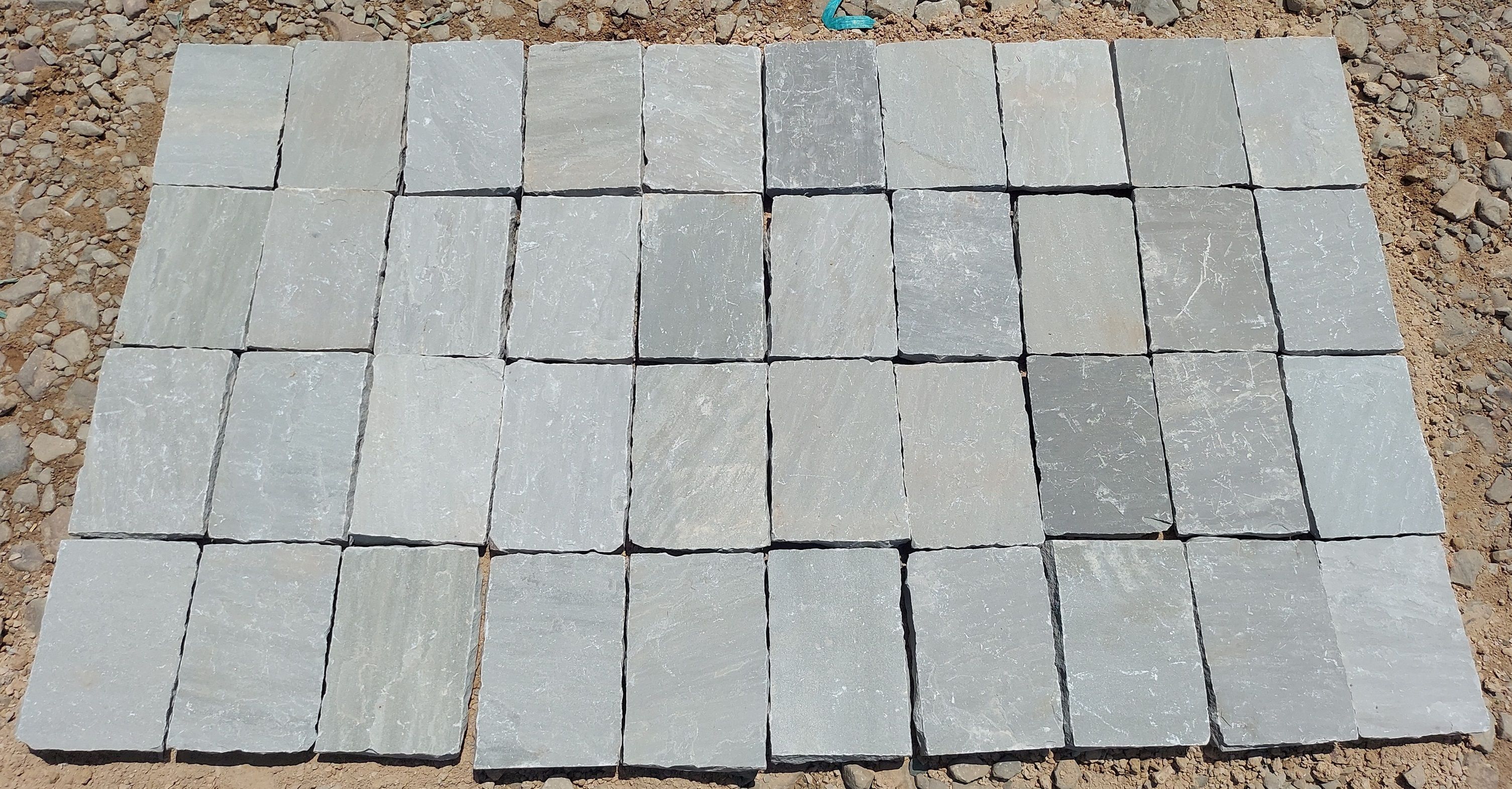 Kandla Grey Indian Sandstone Cobble Stone Pavers outdoor garden cube cobble road paver Driveway Natural Outdoor Paving