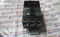 SCHNEIDER POWERPACT QJ 200 CIRCUIT BREAKER