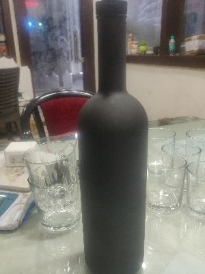 750 black wine glass bottles cork finish