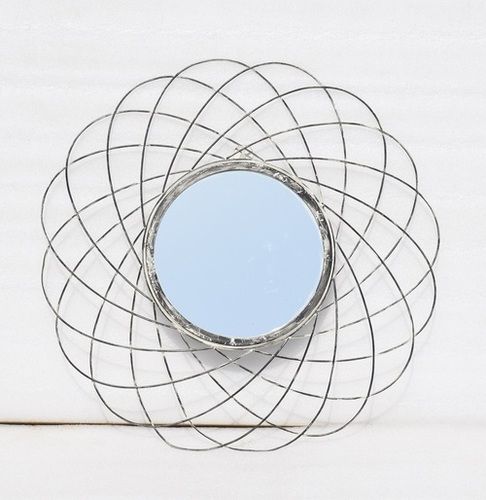 22 Inch Metal Decorative Wire Frame Mirror