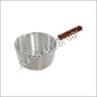 Aluminium Milk Pan - Inner Diameter: 15-22 Cm, Capacity: 1-3.25 Liters | Silver Color, Lightweight Design With Handles