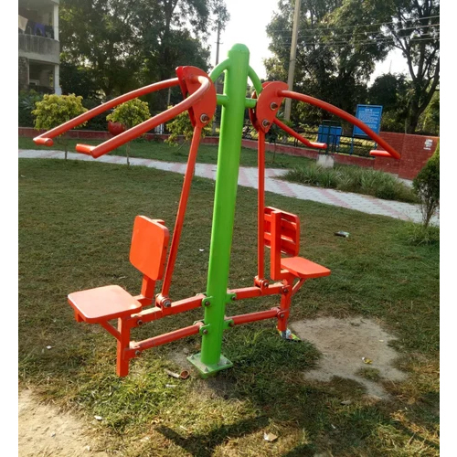 Outdoor Gym Chest Press Machine