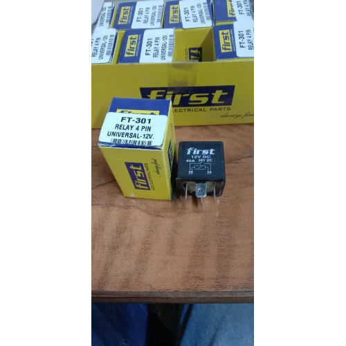 12V 4 Pin Horn Relay - Material: Abs