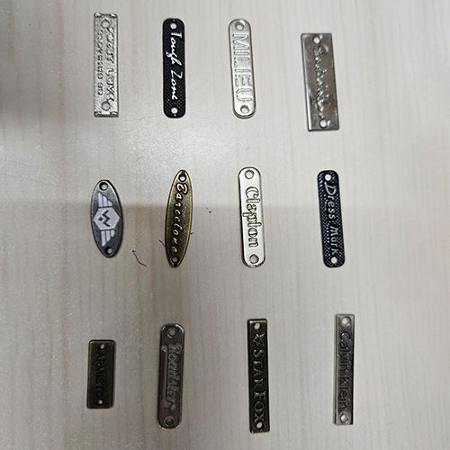 Metal Logo Badge Type: Pin