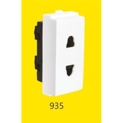 935 - 2 Pin Socket With Safety Shutter