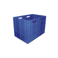 नीला निर्माण क्रेट